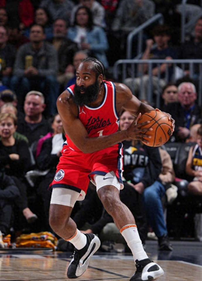 爱游戏娱乐平台 -国际比赛日丹佛掘金备战NBA季后赛；完成体检细节曝光；目标明确；资深球员宣示担当的简单介绍