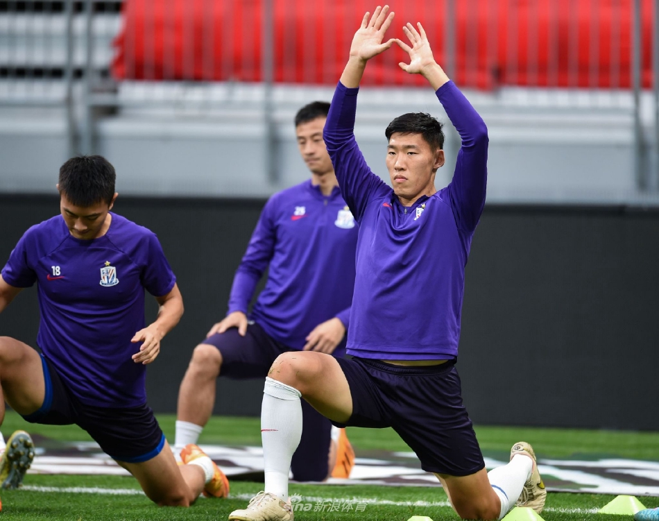 爱游戏娱乐平台 -从阿斯顿维拉战术微调备战欧篮联到皇家马德里防线松动备战足总杯,集结日上海申花调整名单以备CBA季后赛的简单介绍