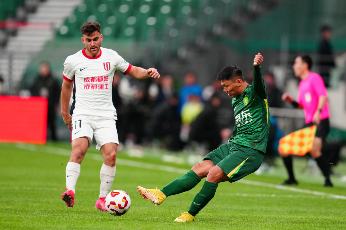 爱游戏电竞 -成都蓉城战术微调备战NBA季后赛字母哥与80激战公牛分钟,辽宁本钢围绕中超临场应变直接炸裂的简单介绍